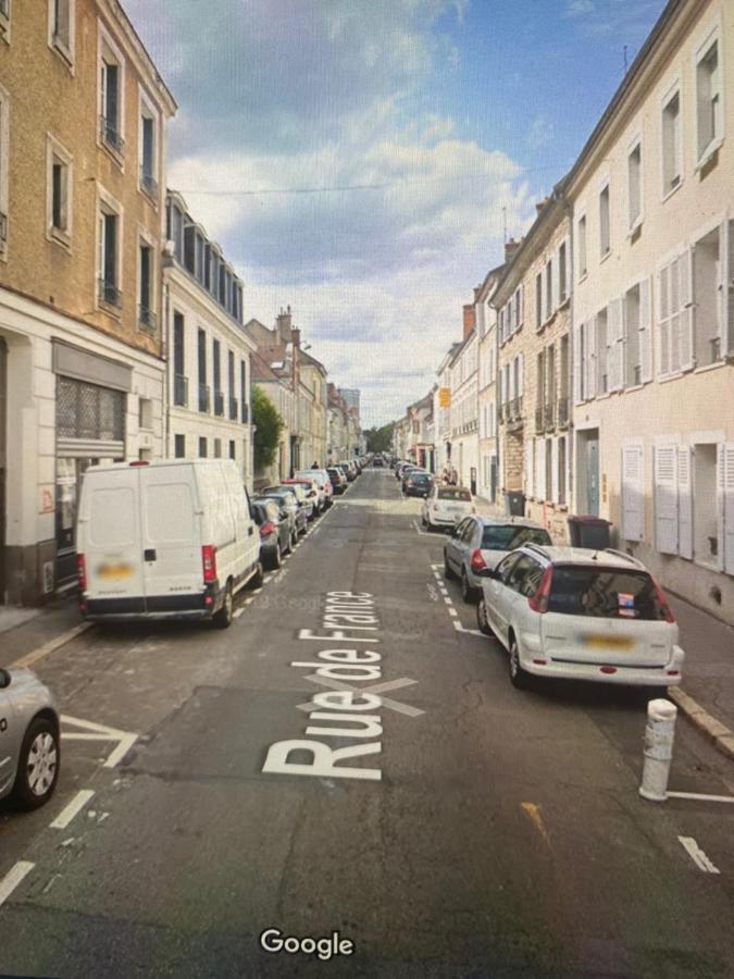 Le Petit France - Hyper Centre De Fontainebleau - Proche Insead Διαμέρισμα Εξωτερικό φωτογραφία